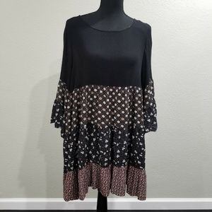 Easel Patchwork Peasant Boho Bell Sleeves Gypsy Tiered Ruffled Flowy Dress Small